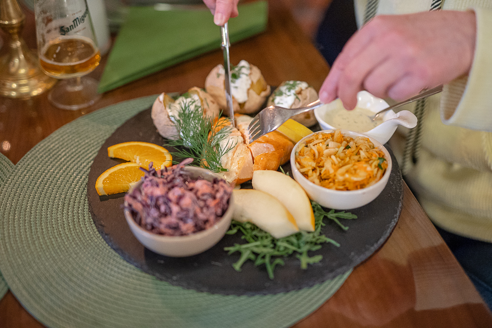 abendessen-brunch-dessert-polnische-kueche-regionale-kueche-pelikan-papenburg-64.jpg