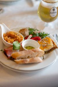 abendessen-brunch-dessert-polnische-kueche-regionale-kueche-pelikan-papenburg-20.jpg